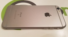Good
													Apple iPhone 6S - AT&T, Grey, 64 GB, A1633, photo 4 of 5
