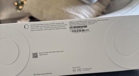 New
													Apple Watch SE 2nd Gen 40mm - Silver, A2722 - GPS, Aluminum, photo 3 of 5