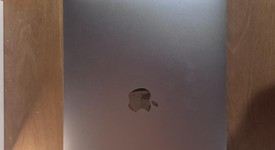 Good
													MacBook Pro 2020 - 13" - I5, Silver, 256 GB, 16 GB, photo 2 of 3