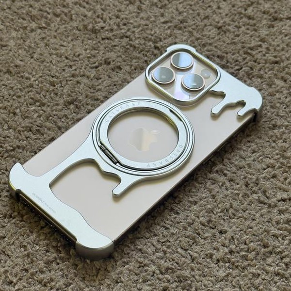 Apple iPhone 16 Pro Max - Unlocked, 256 GB, Desert, A3084