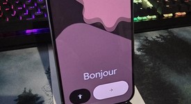 Good
													Google Pixel 9 Pro - Unlocked, Hazel, 128 GB, 16 GB, GR83Y, photo 4 of 10