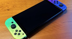 Good
													Nintendo Switch - OLED - White, 64 GB, Splatoon 3, photo 5 of 13