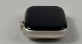 Fair
													Apple Watch Series 7 41mm - Unlocked, Starlight, A2475 - Cellular, Aluminum, photo 4 of 7