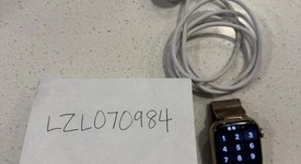 Mint
													Apple Watch Series 8 41mm - Unlocked, Gold, A2772 - Cellular, Stainless, photo 3 of 9