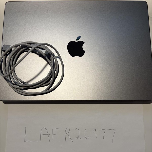 MacBook Pro 2023 - 14 inch - 4 TB, Gray, 32 GB, Apple M2 Max