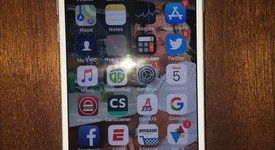 Mint
													Apple iPhone 6S - AT&T, Silver, 16 GB, A1633, photo 3 of 8