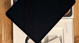 Mint
													Apple iPad Pro 11" (M5) 2025 - Verizon, Apple M5 9-Core, Space Black, 256 GB, A3358, Standard Glass, photo 1 of 10