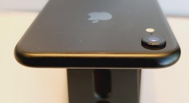 Good
													Apple iPhone Xr - AT&T, Black, 64 GB, A1984, photo 4 of 5