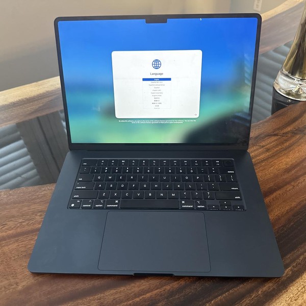 MacBook Air 2023 (M2) - 15 inch - 256 GB, Midnight, 8 GB, Apple M2