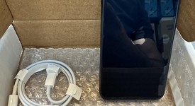Mint
													Apple iPhone SE 3rd Gen 2022 - Unlocked, Midnight, 64 GB, A2595, photo 2 of 6