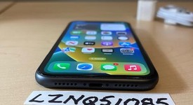 Fair
													Apple iPhone 11 - Unlocked, Black, 64 GB, A2111, photo 5 of 8