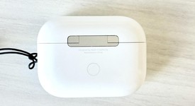 Used
													Apple AirPods Pro 2 - USB-C, photo 4 of 9