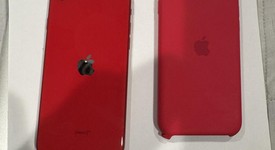 Good
													Apple iPhone SE 2nd Gen 2020 - Unlocked, Red, 64 GB, A2275, photo 2 of 3