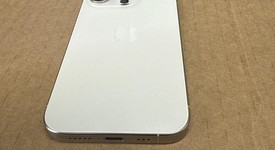 Mint
													Apple iPhone 15 Pro - Unlocked, White, 128 GB, A2848, photo 3 of 8
