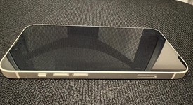 Good
													Apple iPhone 13 - Unlocked, Starlight, 128 GB, A2482, photo 4 of 7