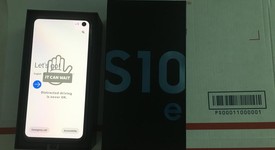 Mint
													Samsung Galaxy S10e - AT&T, Blue, 128 GB, 6 GB, SM-G970U, photo 4 of 6