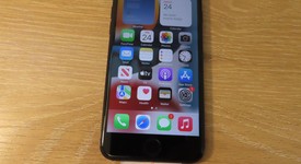Good
													Apple iPhone SE 3rd Gen 2022 - Verizon, Midnight, 64 GB, A2595, photo 1 of 5
