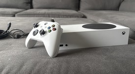 Mint
													Xbox Series S (2020) - White, 512 GB, photo 2 of 3