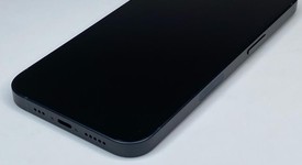 Fair
													Apple iPhone 13 - AT&T, Midnight, 128 GB, A2482, photo 3 of 7