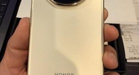 Mint
													Honor Magic V5 - Unlocked Non-US, White, 512 GB, 16 GB, photo 5 of 12