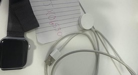Good
													Apple Watch SE 1st Gen 40mm - Silver, A2351 - GPS, Aluminum, photo 5 of 5