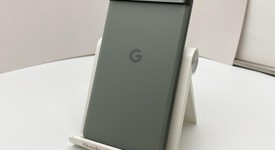 Fair
													Google Pixel 8 - Unlocked, Hazel, 128 GB, 8 GB, G9BQD, Sub-6 5G, photo 3 of 7