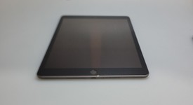 Fair
													Apple iPad 7th Gen - Unlocked, Gray, 128 GB, A2198, photo 1 of 7