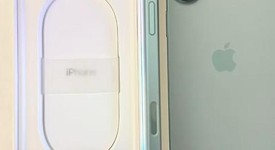 Mint
													Apple iPhone 16 Plus - Unlocked, Teal, 128 GB, A3082, photo 4 of 9