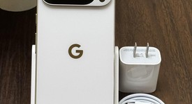 Mint
													Google Pixel 10 Pro XL - Unlocked, Porcelain, 256 GB, GUL82, photo 3 of 7