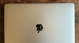 Good
													MacBook Pro 2020 - 13" - Apple M1, Gray, 512 GB, 8 GB, photo 4 of 7