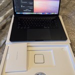 Mint MacBook Air 2023 (M2) - 15 inch - 256 GB, Midnight, 8 GB, Apple M2