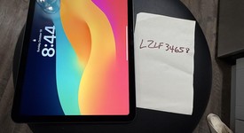 Good
													Apple iPad Air 5th Gen - Wi-Fi, Gray, 64 GB, A2588, photo 2 of 5
