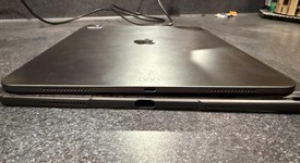 Mint
													Apple iPad Pro 13" (M4) 2024 - Wi-Fi, Black, 256 GB, 8 GB, A2925, Standard Glass, photo 3 of 13
