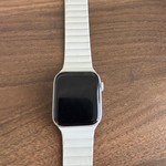 Good Apple Watch SE (2nd Gen) 44mm - Silver, A2723 - GPS, Aluminum
