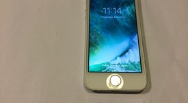 Good
													Apple iPhone SE 1st Gen 2016 - Verizon, Silver, 16 GB, A1662, photo 1 of 14