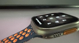 Good
													Apple Watch Ultra 2 49mm - Unlocked, Natural, A2986, photo 2 of 6
