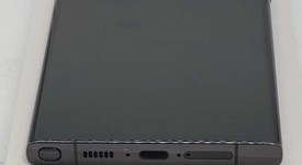 New
													Samsung Galaxy S23 Ultra - Unlocked, Red, 256 GB, 8 GB, SM-S918U1, photo 3 of 7
