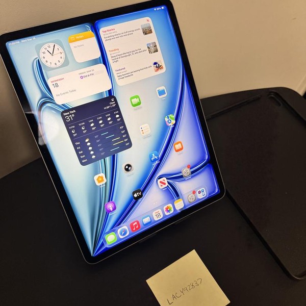 Apple iPad Air 13 inch (M2) 2024 - Wi-Fi, 128 GB, Blue, A2898