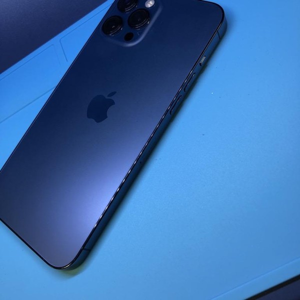 Apple iPhone 14 Pro - Unlocked, 128 GB, Purple, A2650