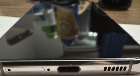 Good
													Samsung Galaxy S22 - AT&T, Rose Gold, 128 GB, 8 GB, SM-S901U, photo 4 of 9