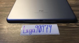 Good
													Apple iPad 6th Gen - AT&T, Gray, 128 GB, A1954, photo 4 of 7