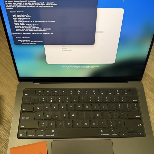 MacBook Pro 2024 - 14 inch - 512 GB, Space Black, 16 GB, Apple M4