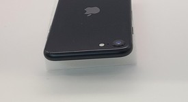 Mint
													Apple iPhone SE 3rd Gen 2022 - AT&T, Midnight, 64 GB, A2595, photo 2 of 7