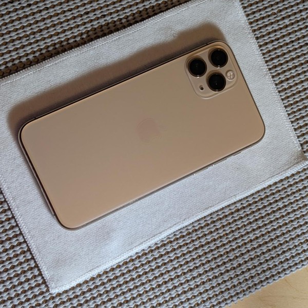 Apple iPhone 11 Pro - Unlocked, 256 GB, Gold, A2160
