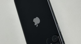Mint
													Apple iPhone 11 - Unlocked, Black, 64 GB, A2111, photo 3 of 9