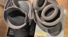 Used
													Sony WH-1000XM4 - Silver, photo 1 of 11