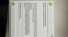 New
													Apple AirPods 4th Gen - Active Noise Cancellation, photo 4 of 5