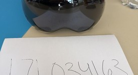 Mint
													Apple Vision Pro - 1 TB, photo 1 of 8