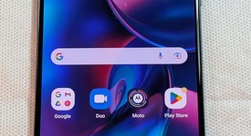 Good
													Motorola Edge (2022) - Unlocked, Gray, 256 GB, 8 GB, photo 1 of 4