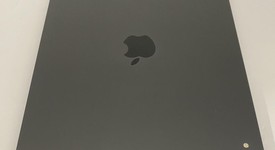 Good
													Apple iPad Pro 11" 2018 - Unlocked, Gray, 256 GB, A2013, photo 5 of 5